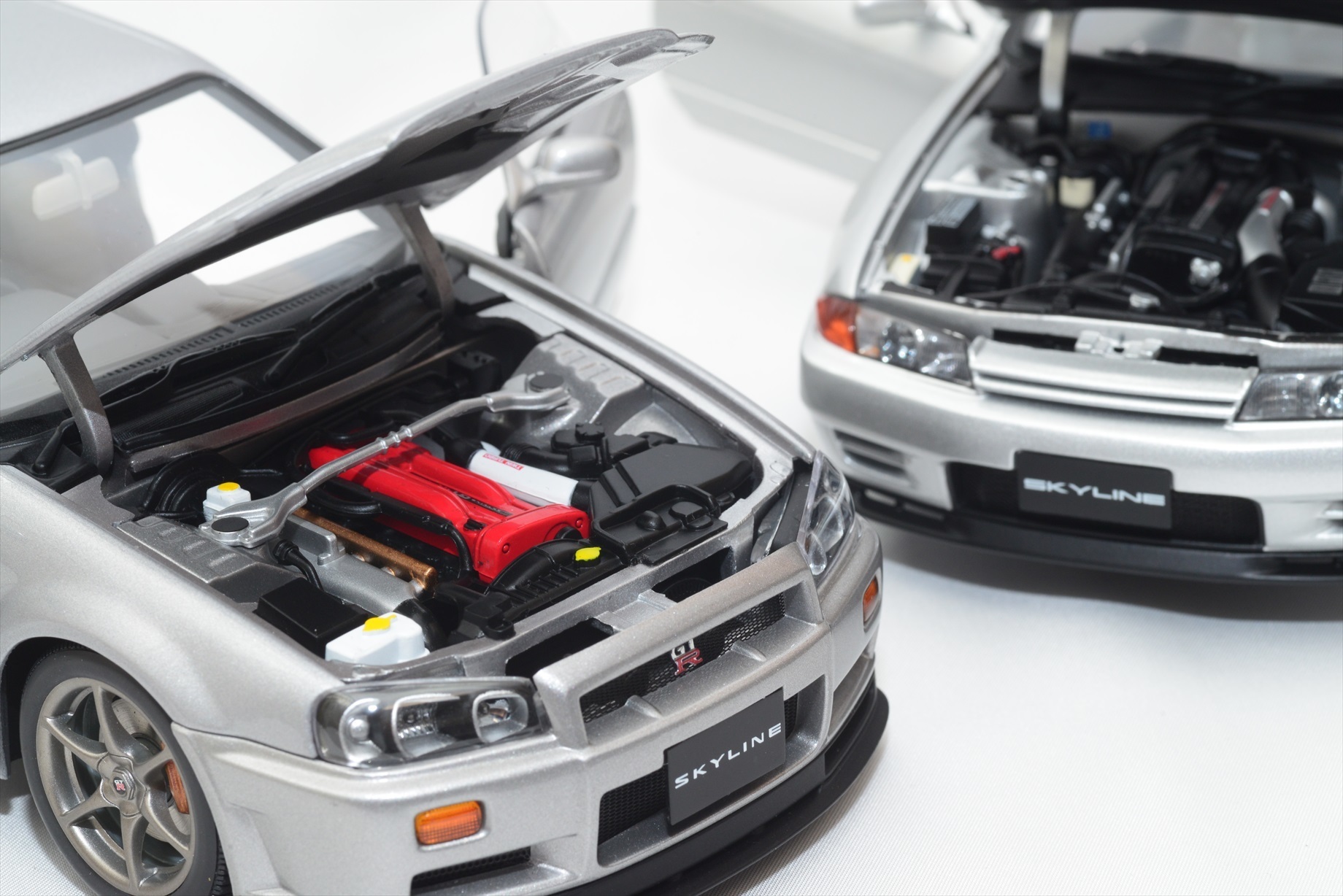 AUTOart 1/18 日産 スカイライン GT-R(R34) V-SPECⅡ③: 銀の備忘録